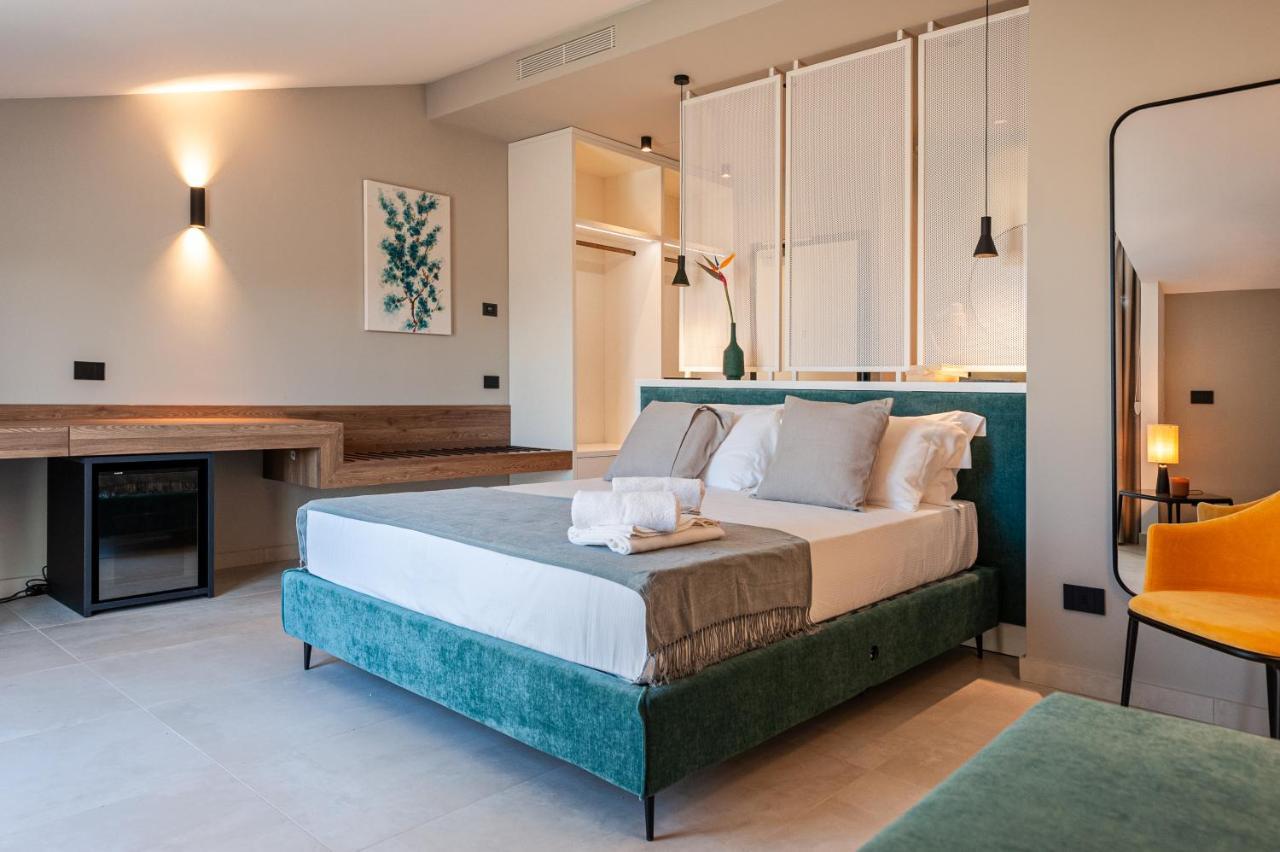 Limen Wellness Hotel & Spa 캄포펠리체 디 로첼라 외부 사진